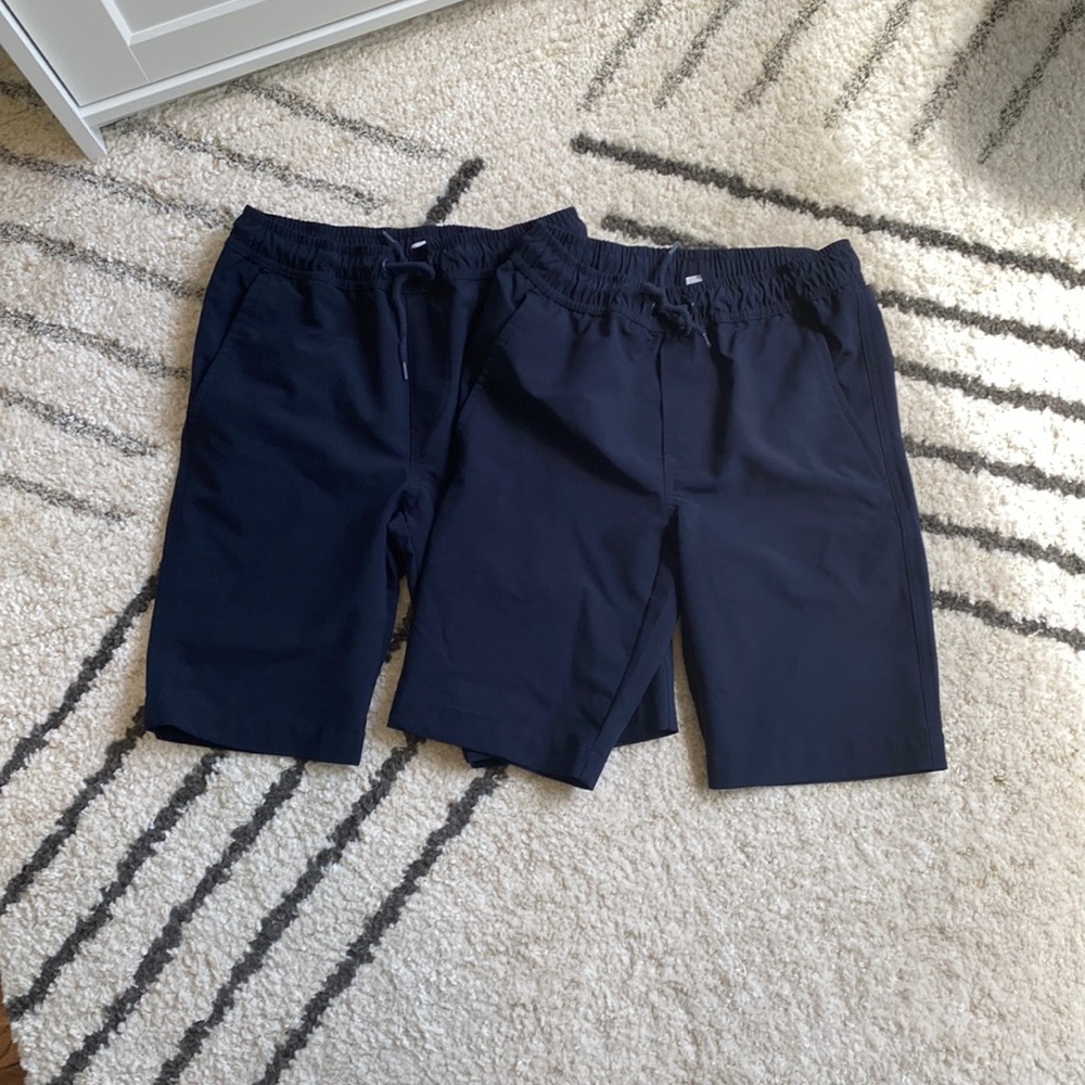 Boys size 8 Nautica school uniform shorts
